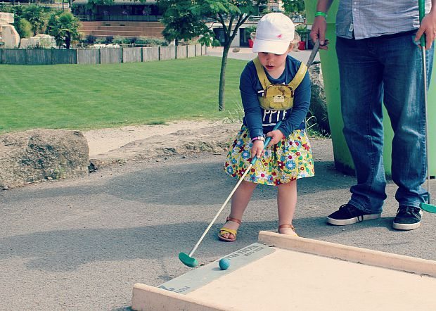 Baby golf